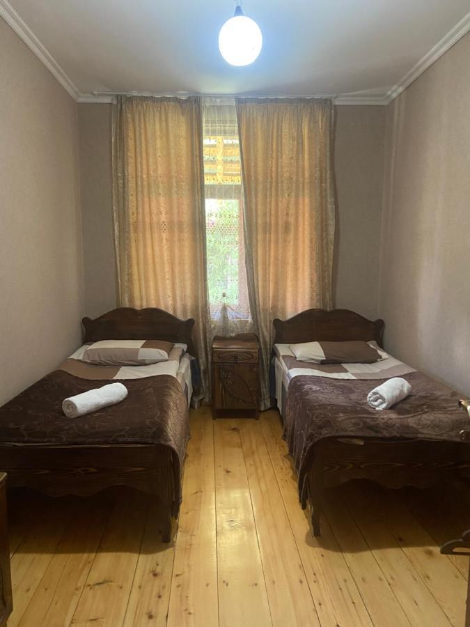 Eliso'S Guesthouse Mestia Esterno foto